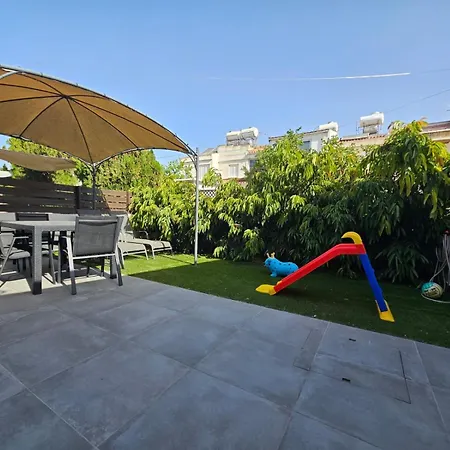 Апартаменты Oroklini Star 200metres From The Sandy