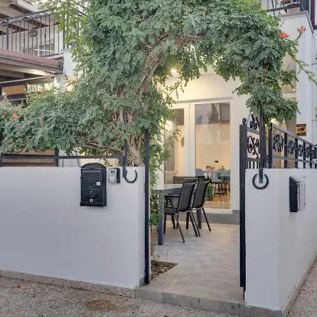 Oroklini Star 200metres From The Sandy Lejlighed *