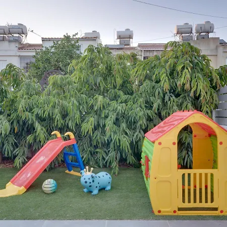 Oroklini Star 200metres From The Sandy *