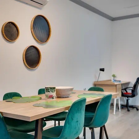 Oroklini Star 200metres From The Sandy Apartament Larnaca