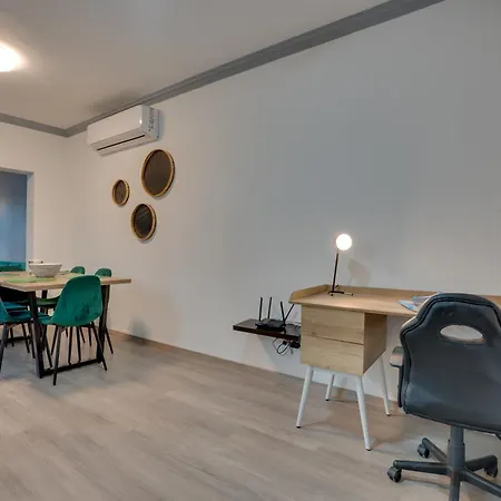 Appartement Oroklini Star 200metres From The Sandy Larnaca