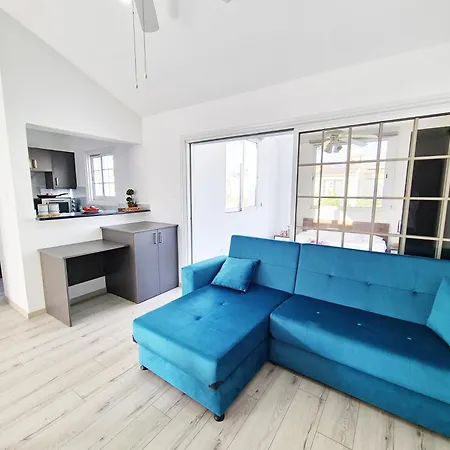 דירה Oroklini Star 200metres From The Sandy לרנקה