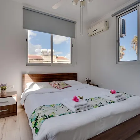 Oroklini Star 200metres From The Sandy Apartmán Larnaca