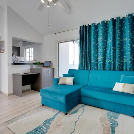 Appartamento Oroklini Star 200metres From The Sandy Larnaca