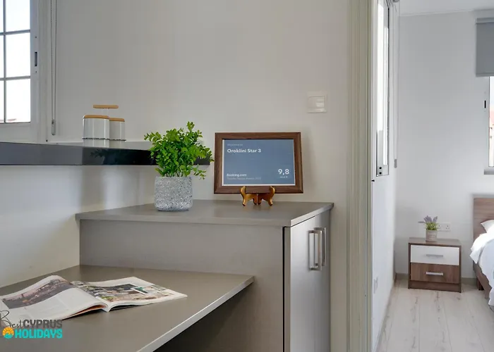 Oroklini Star 200metres From The Sandy Apartmán